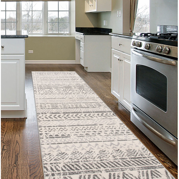 Dakota Fields Humphrey Southwestern Area Rug in Gray & Reviews Wayfair